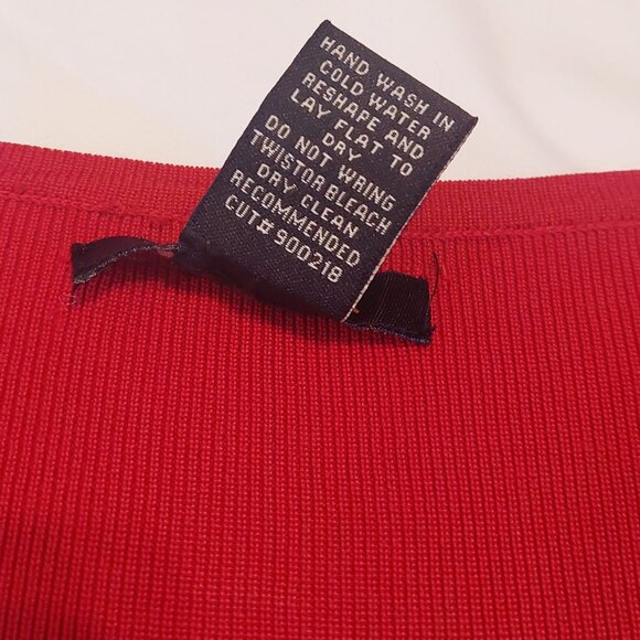 Red (Cranberry) Embroidered Beaded Cardigan Set by BCBGMazazria Sz 2X - Picture 15 of 15